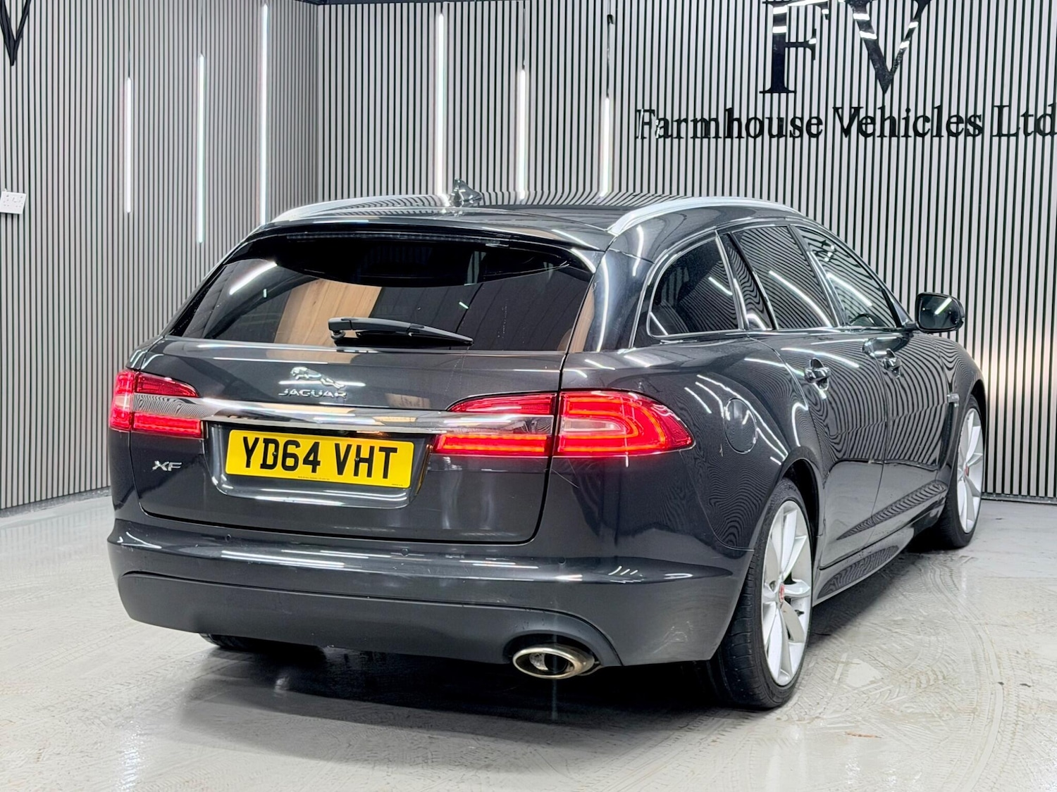 Used Jaguar XF 2014 for sale - 77359019: Photo 11