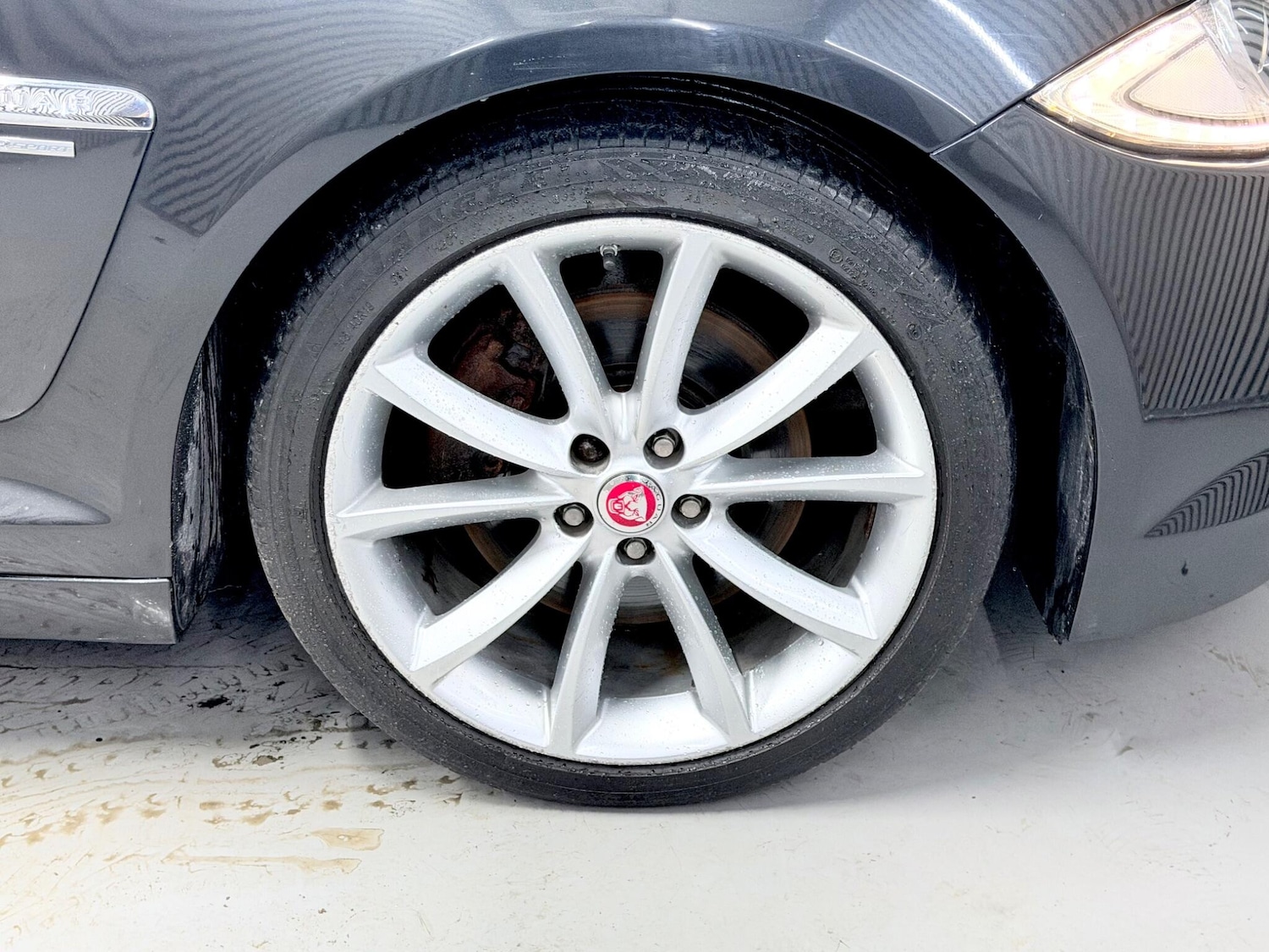 Used Jaguar XF 2014 for sale - 77359019: Photo 13