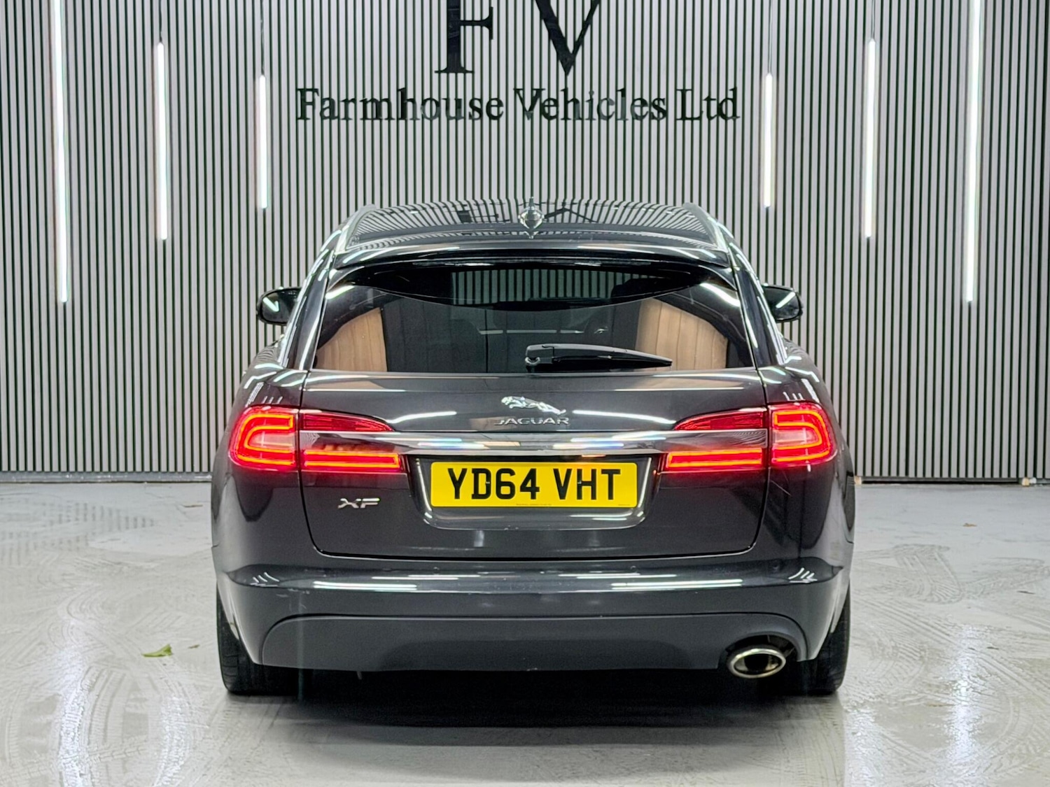 Used Jaguar XF 2014 for sale - 77359019: Photo 4