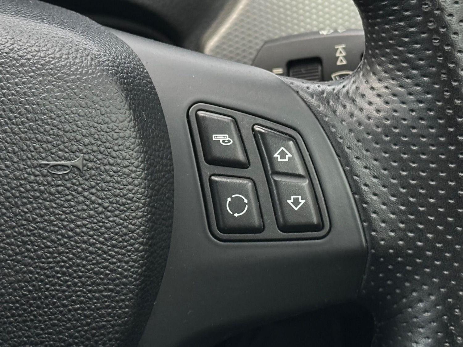 Used BMW 3 Series 2011 for sale - 77898584: Photo 28