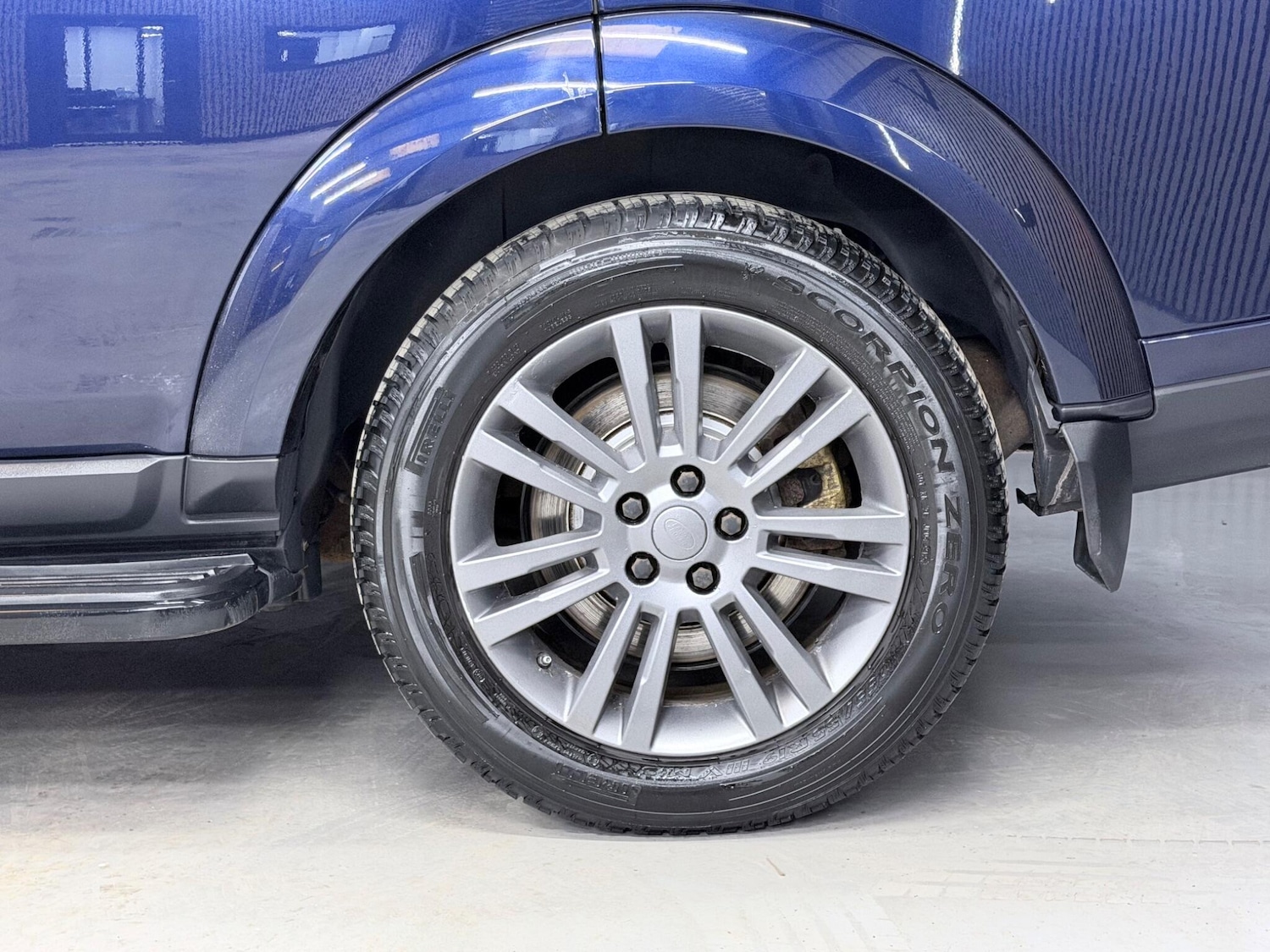 Used Land Rover Discovery 2014 for sale - 77597795: Photo 13