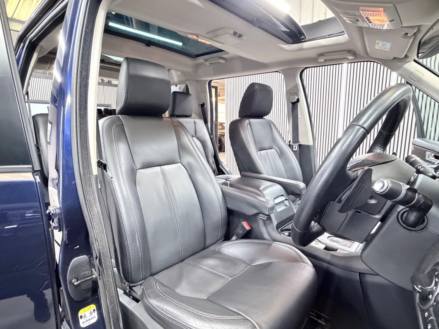 Used Land Rover Discovery 2014 for sale - 77597795: Photo 28