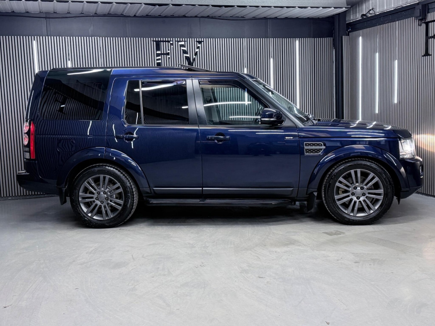 Used Land Rover Discovery 2014 for sale - 77597795: Photo 6