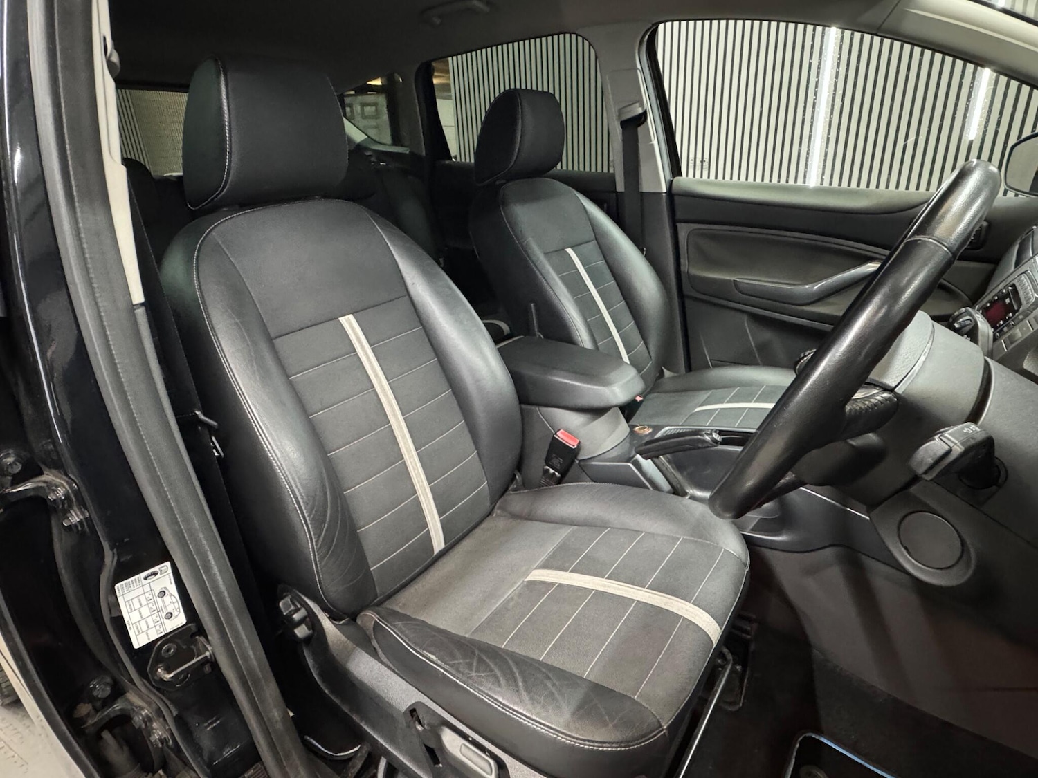 Used Ford Kuga 2012 for sale - 77114174: Photo 12