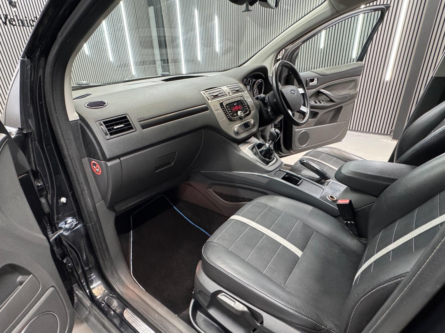 Used Ford Kuga 2012 for sale - 77114174: Photo 13