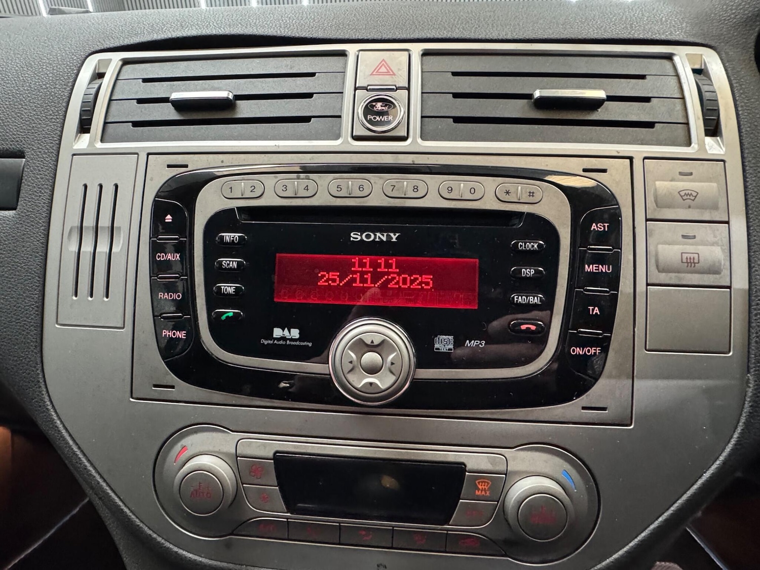 Used Ford Kuga 2012 for sale - 77114174: Photo 20