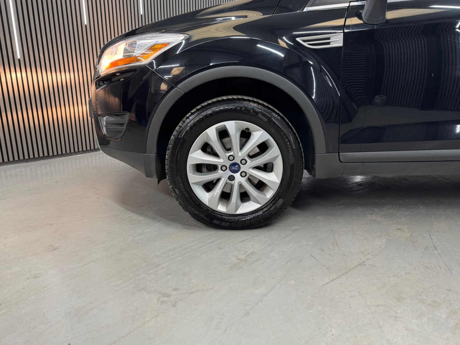 Used Ford Kuga 2012 for sale - 77114174: Photo 23