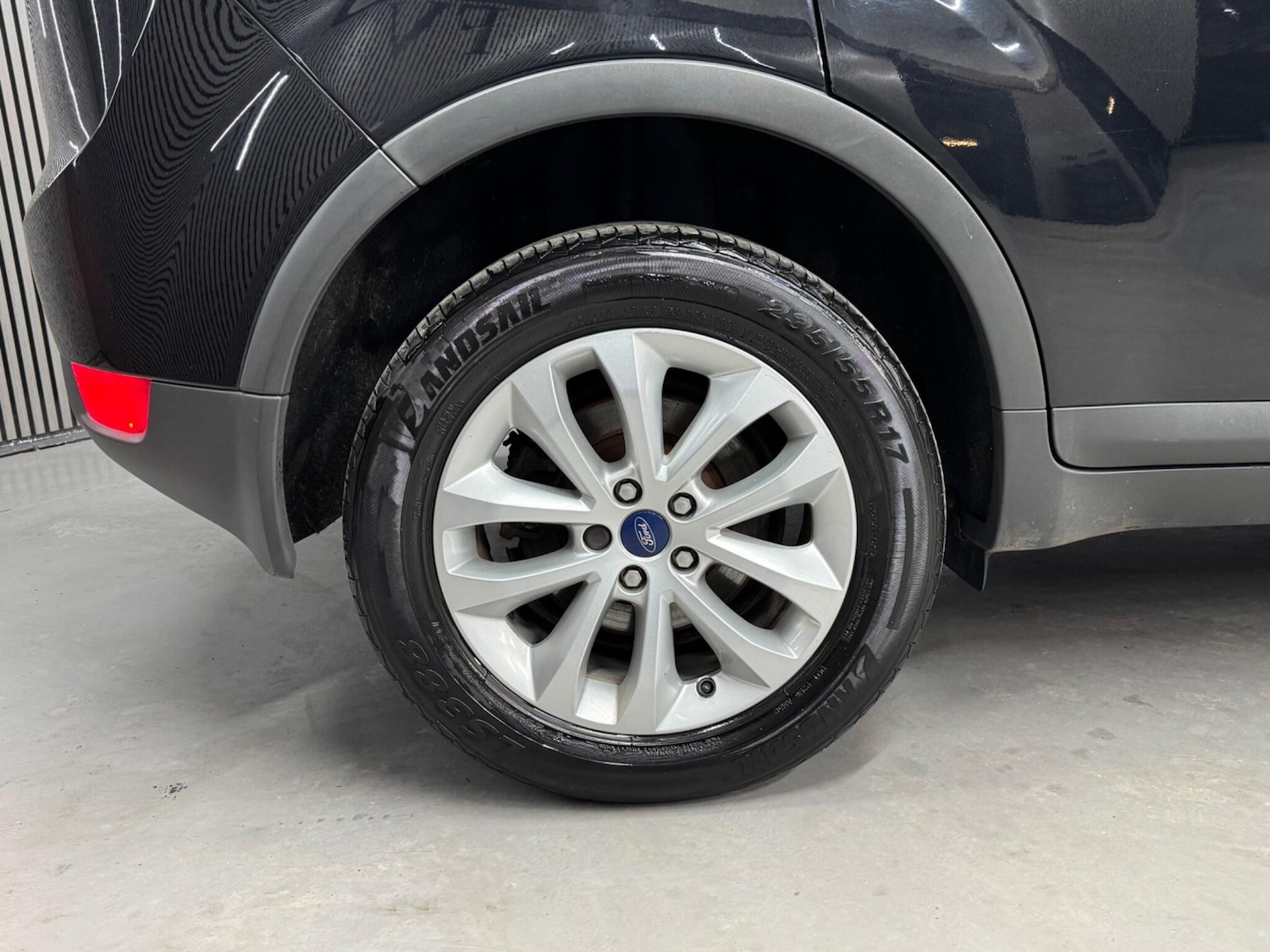 Used Ford Kuga 2012 for sale - 77114174: Photo 25