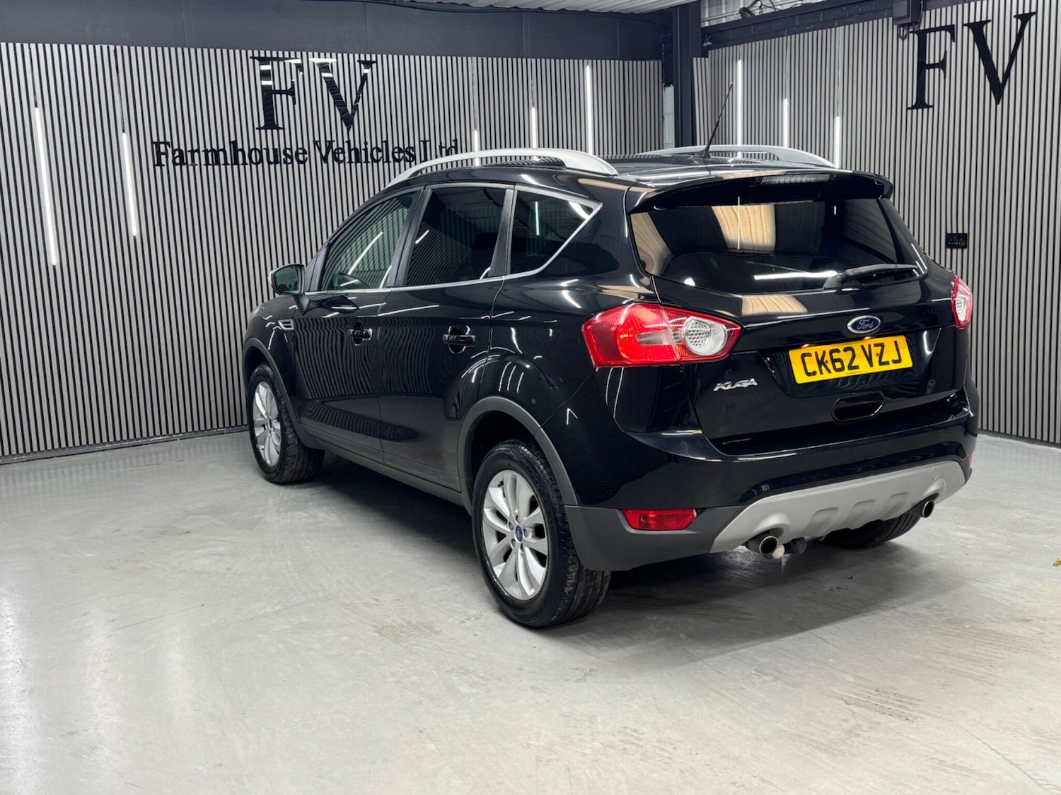 Used Ford Kuga 2012 for sale - 77114174: Photo 8