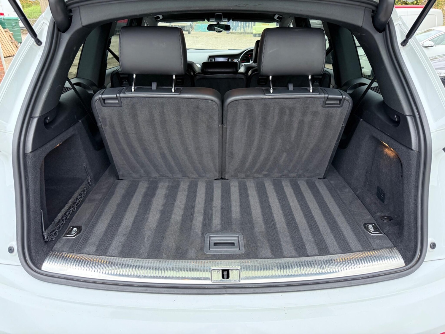 Used Audi Q7 2013 for sale - 77982716: Photo 49