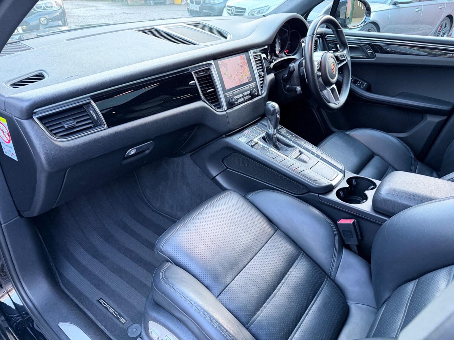 Used Porsche Macan 2016 for sale - 78062904: Photo 25