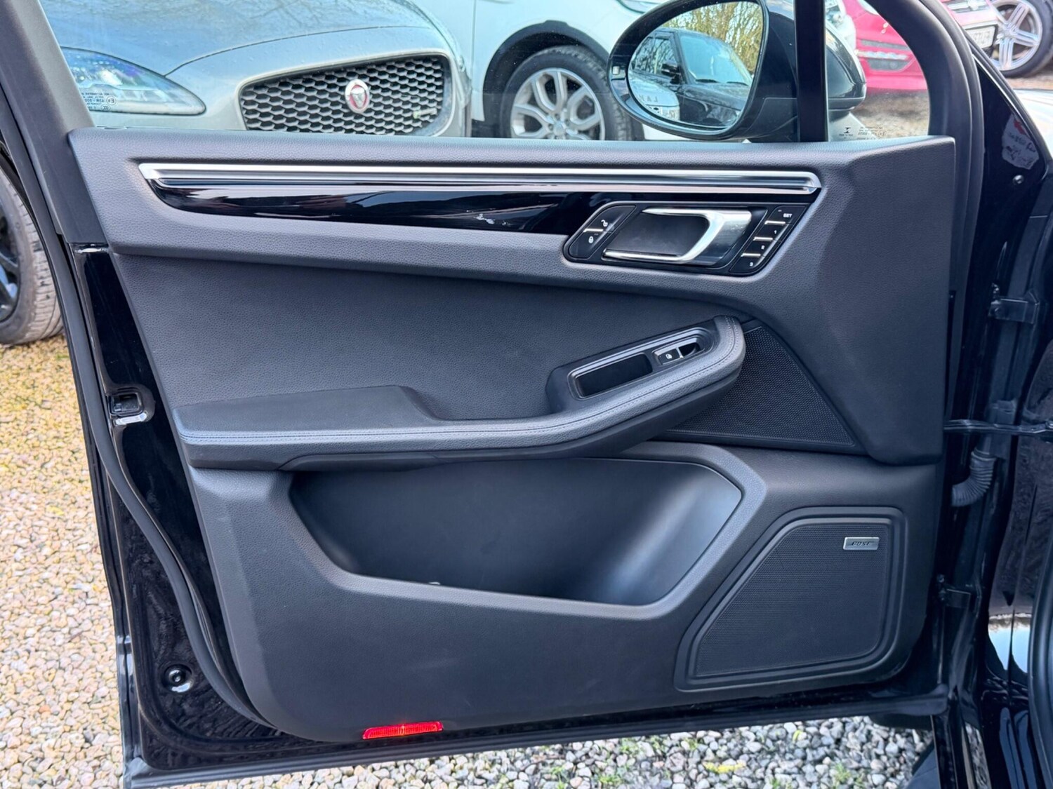 Used Porsche Macan 2016 for sale - 78062904: Photo 43