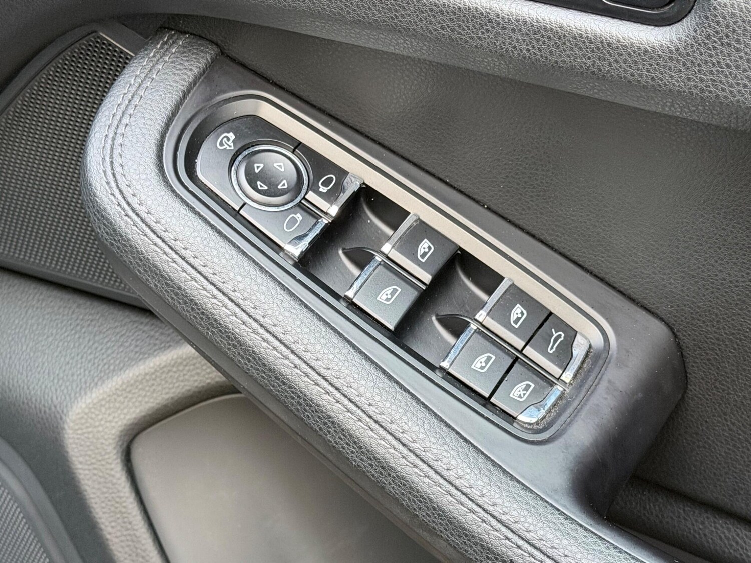 Used Porsche Macan 2016 for sale - 78062904: Photo 48