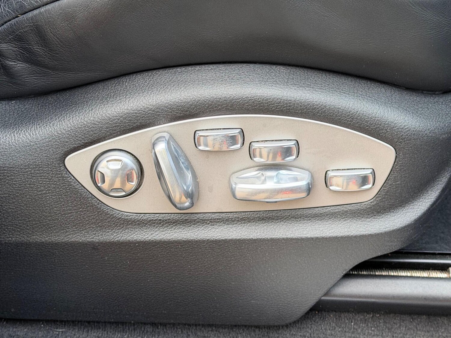 Used Porsche Macan 2016 for sale - 78062904: Photo 53