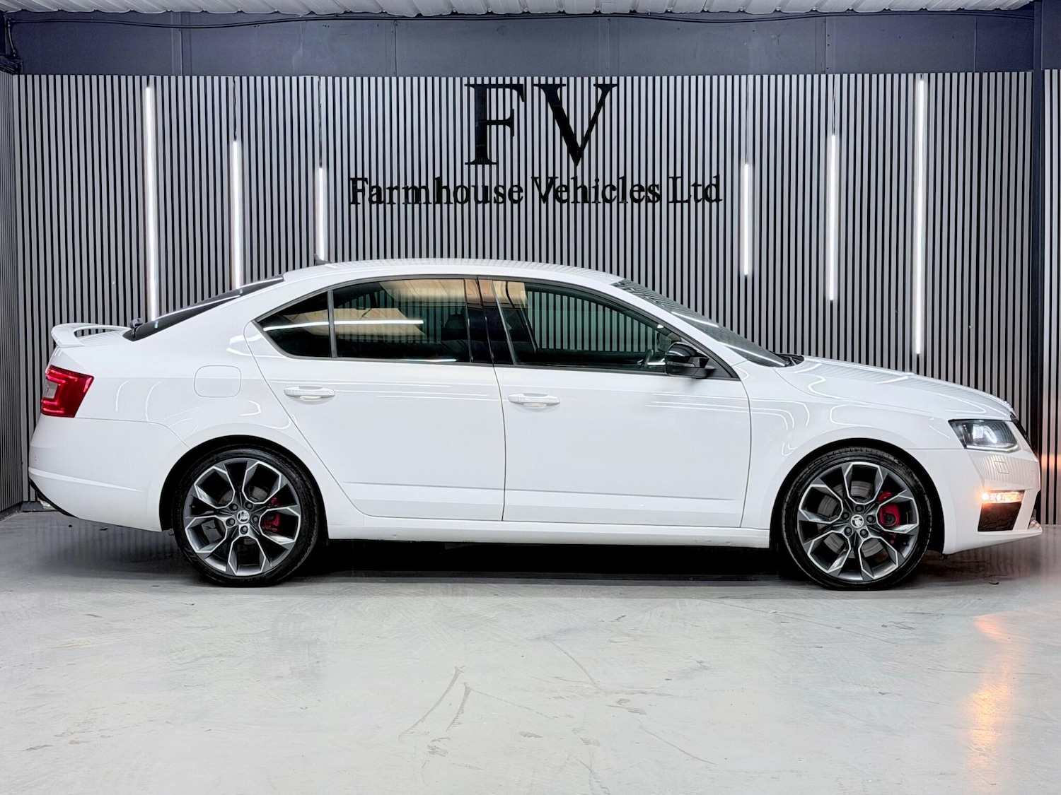 Used Skoda Octavia 2015 for sale - 78062747: Photo 2