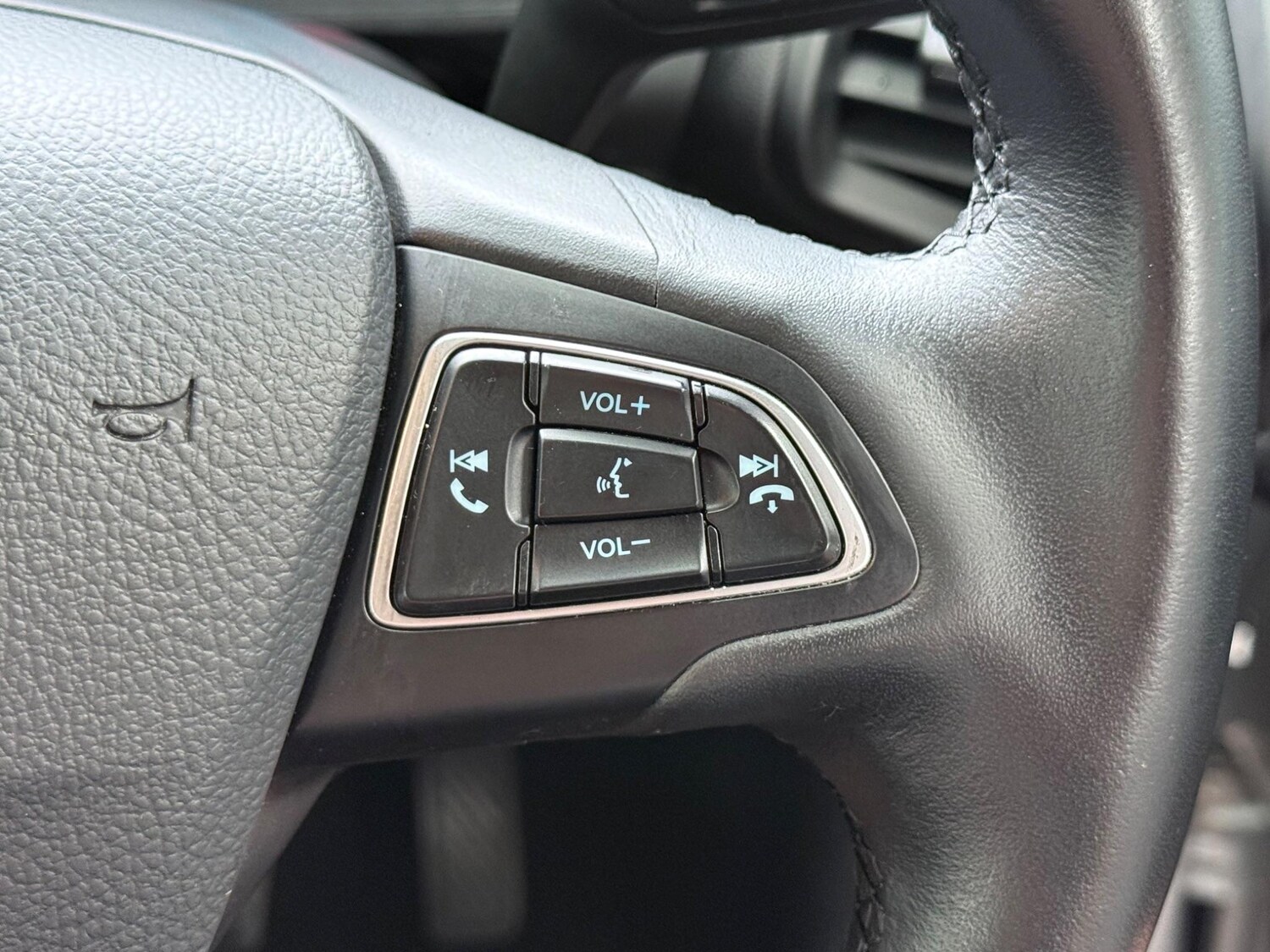 Used Ford Ecosport 2018 for sale - 77114171: Photo 32