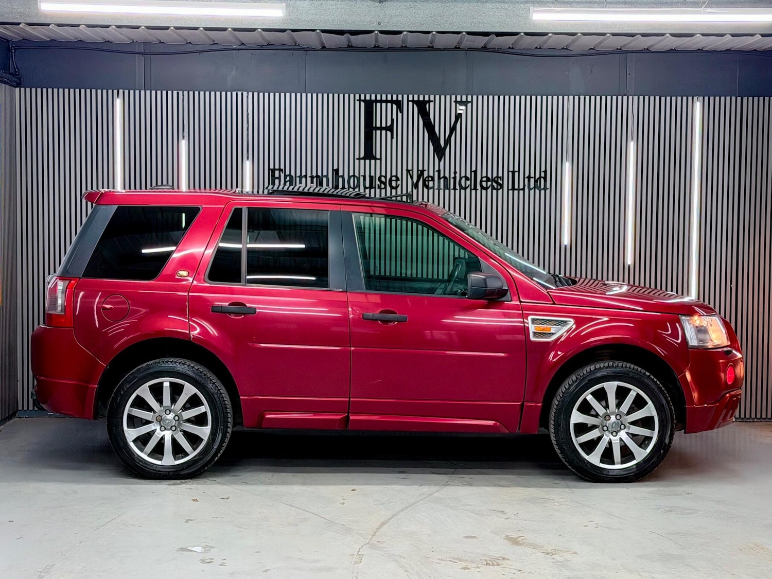 Used Land Rover Freelander 2008 for sale - 77898641: Photo 2