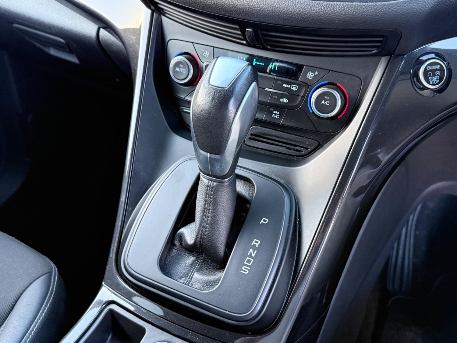 Used Ford Kuga 2017 for sale - 77114186: Photo 25