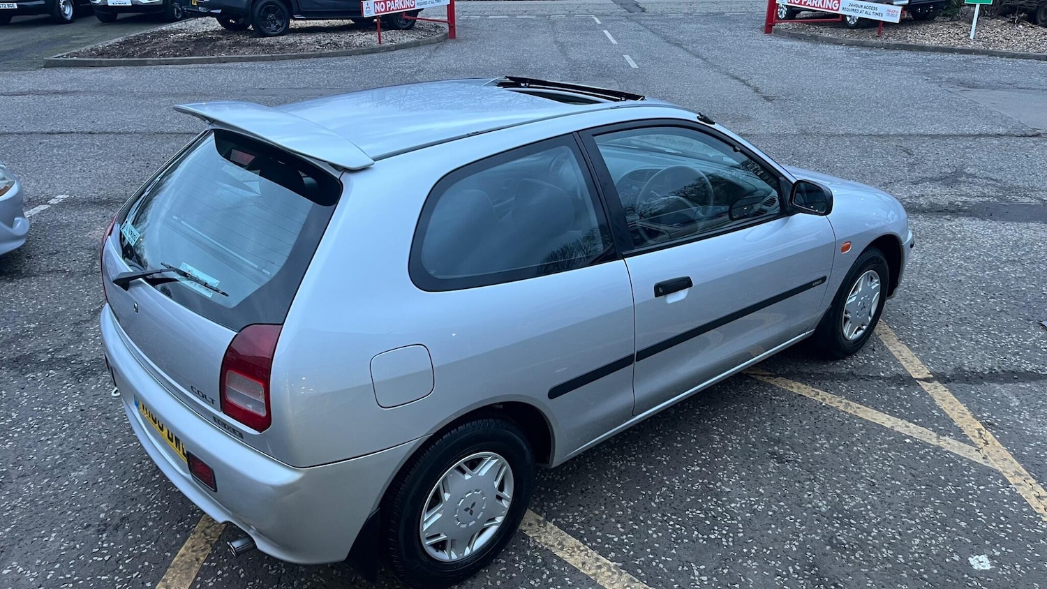 Used Mitsubishi Colt for sale - 77784663: Photo 25