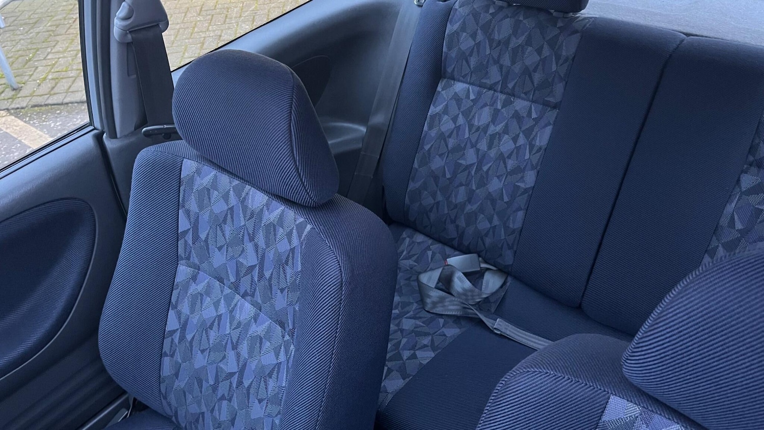 Used Mitsubishi Colt for sale - 77784663: Photo 36