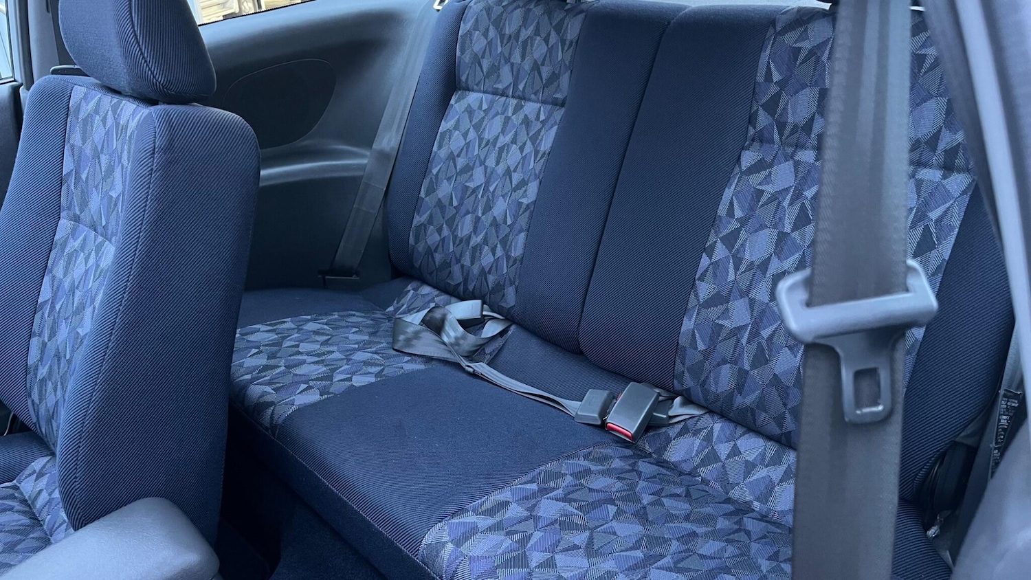 Used Mitsubishi Colt for sale - 77784663: Photo 38