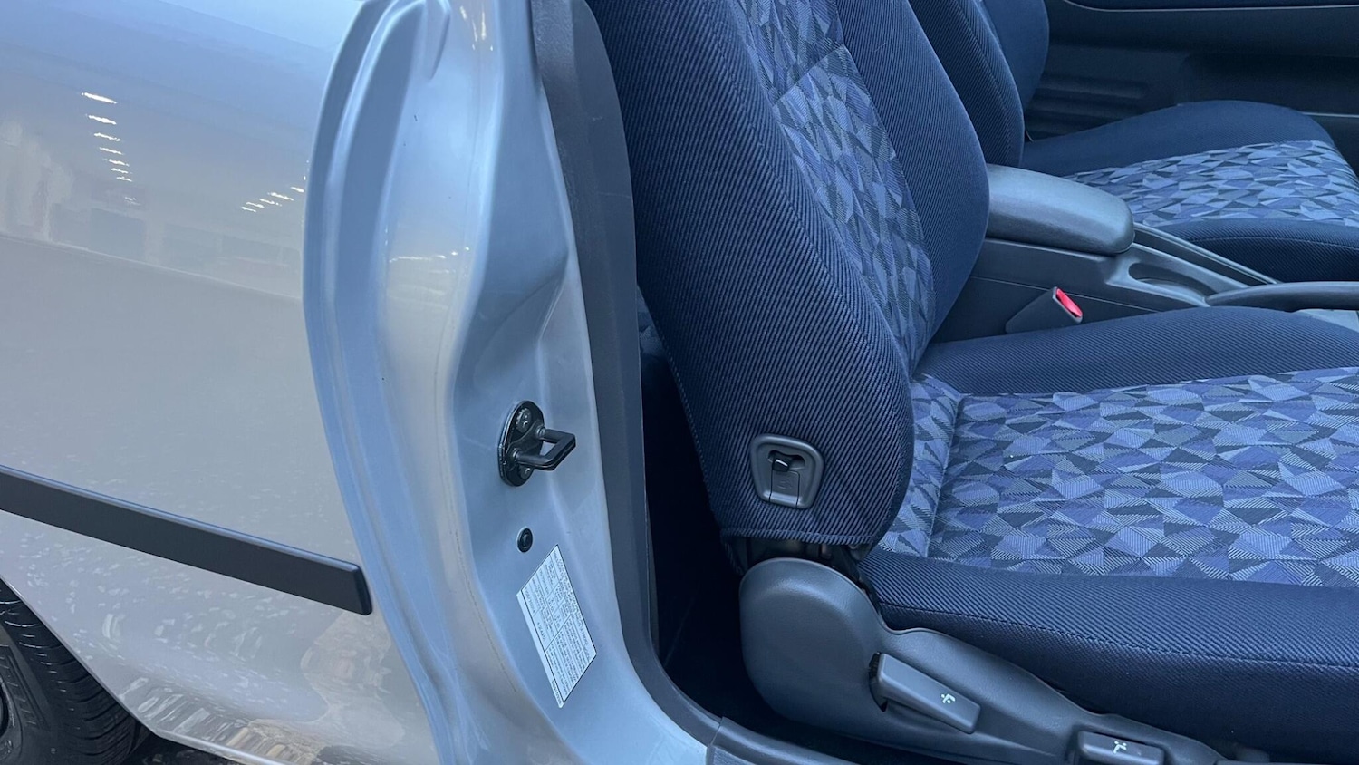 Used Mitsubishi Colt for sale - 77784663: Photo 82