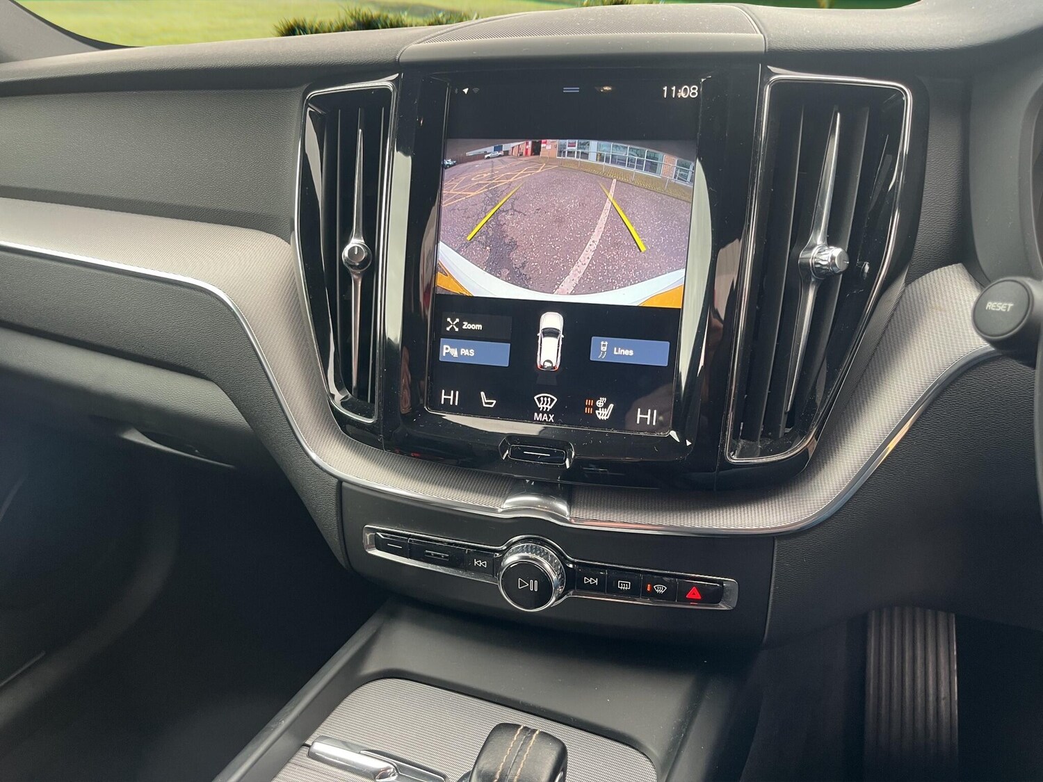 Used Volvo XC60 for sale - 77704651: Photo 19