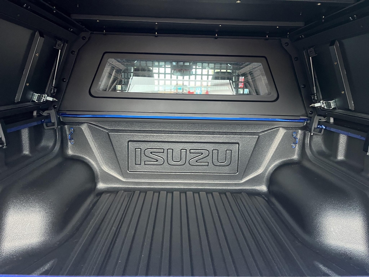 Used Isuzu D-Max 2025 for sale - 77612125: Photo 14