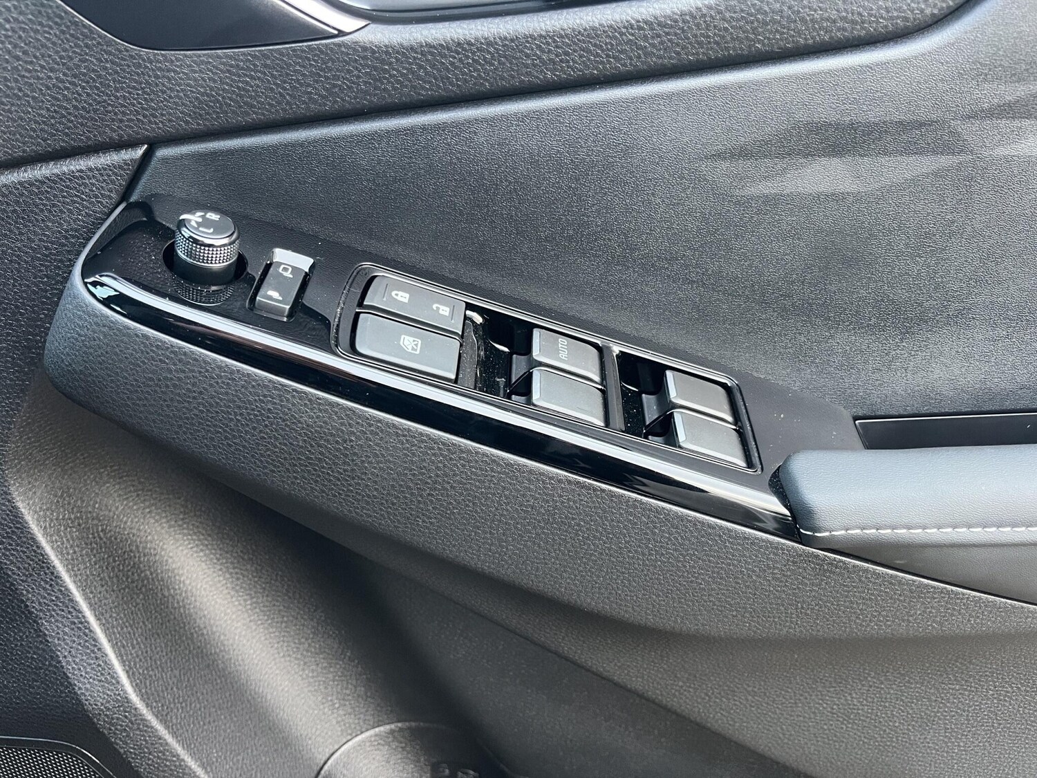 Used Isuzu D-Max for sale - 77645920: Photo 25