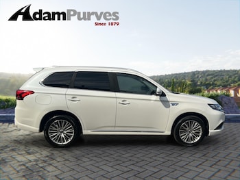 Used Mitsubishi Outlander 2021 for sale - 78204443: Photo