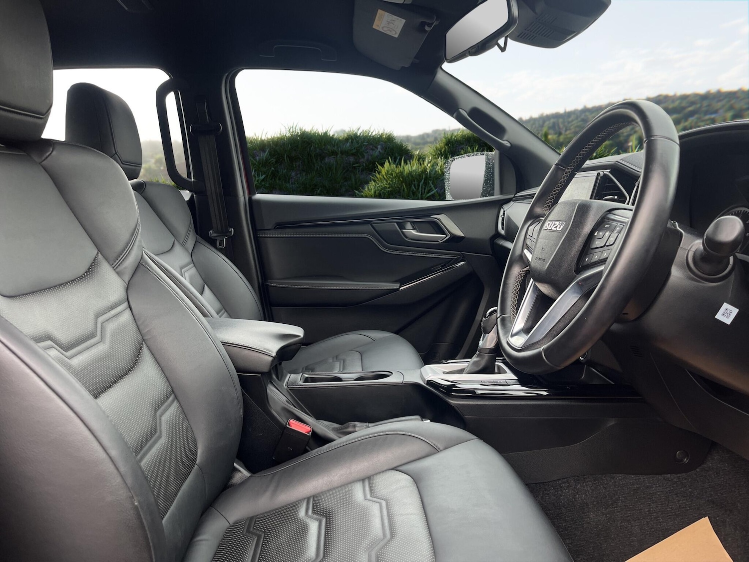 Used Isuzu D-Max 2023 for sale - 77611695: Photo 9