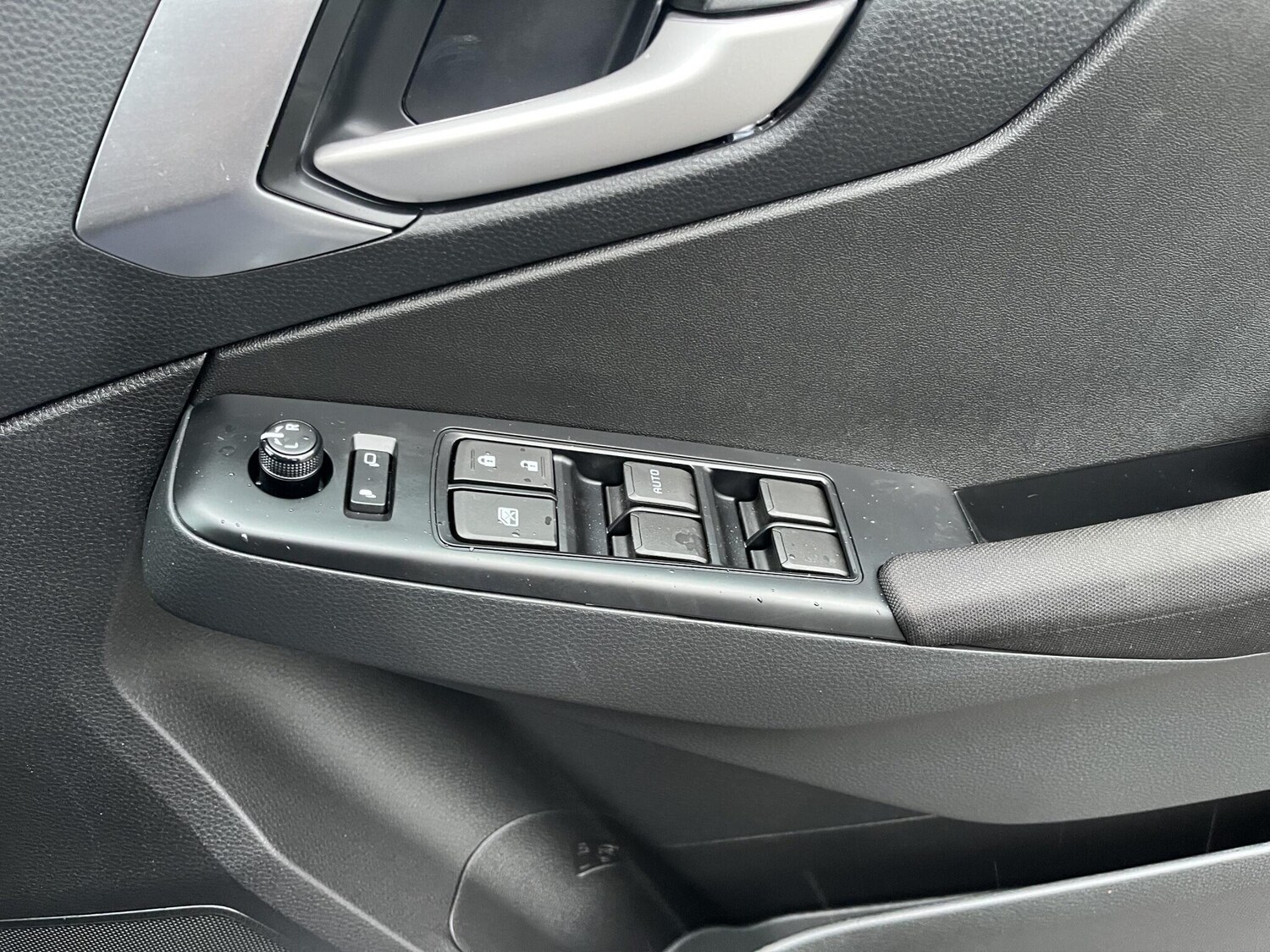 Used Isuzu D-Max 2025 for sale - 77993062: Photo 33