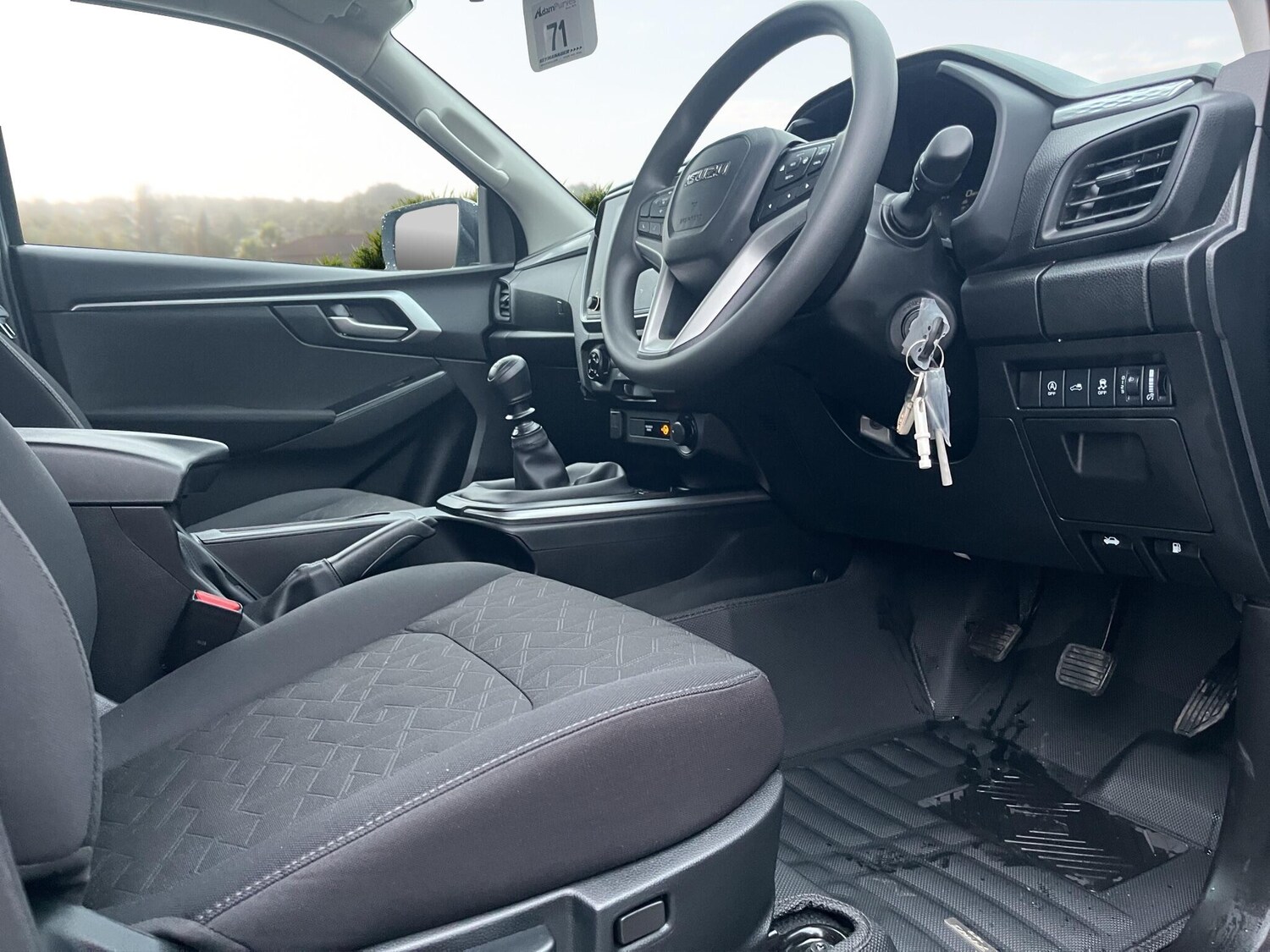 Used Isuzu D-Max 2025 for sale - 77993062: Photo 9