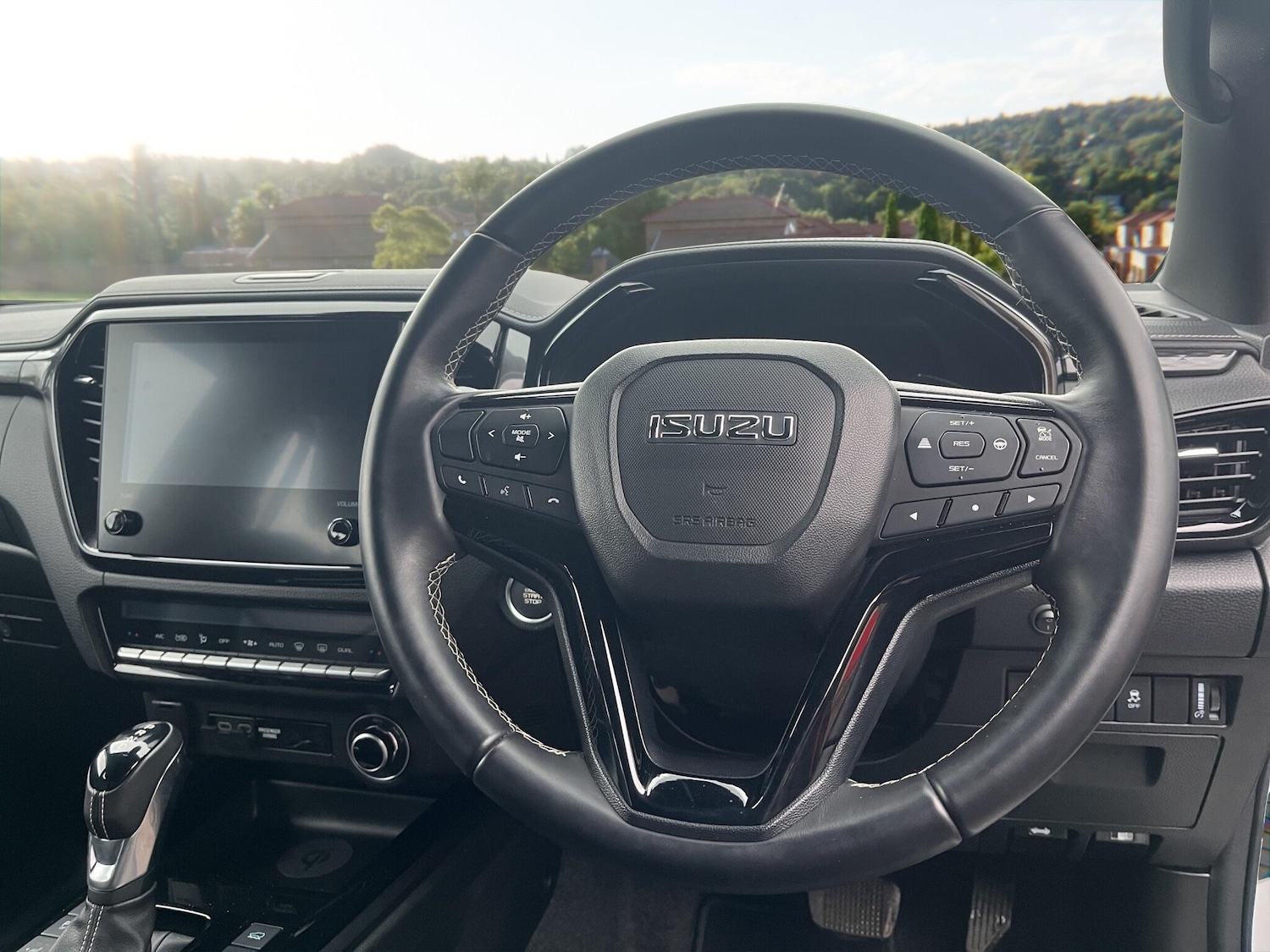 Used Isuzu D-Max 2024 for sale - 77612045: Photo 11