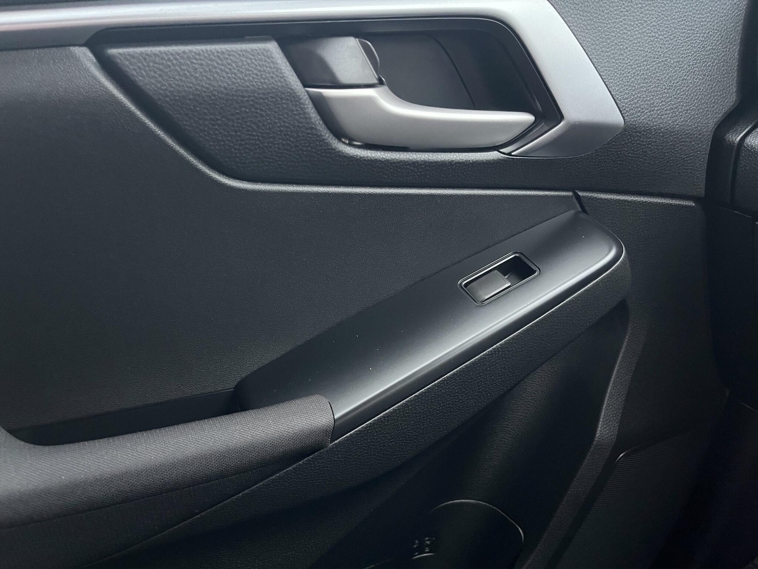 Used Isuzu D-Max 2025 for sale - 77612072: Photo 27