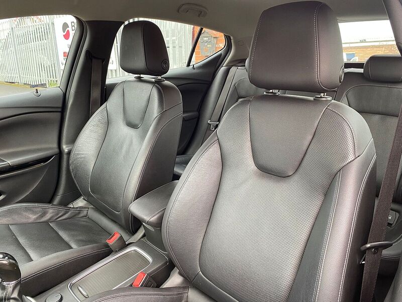 Used Vauxhall Astra 2016 for sale - 76682351: Photo 14