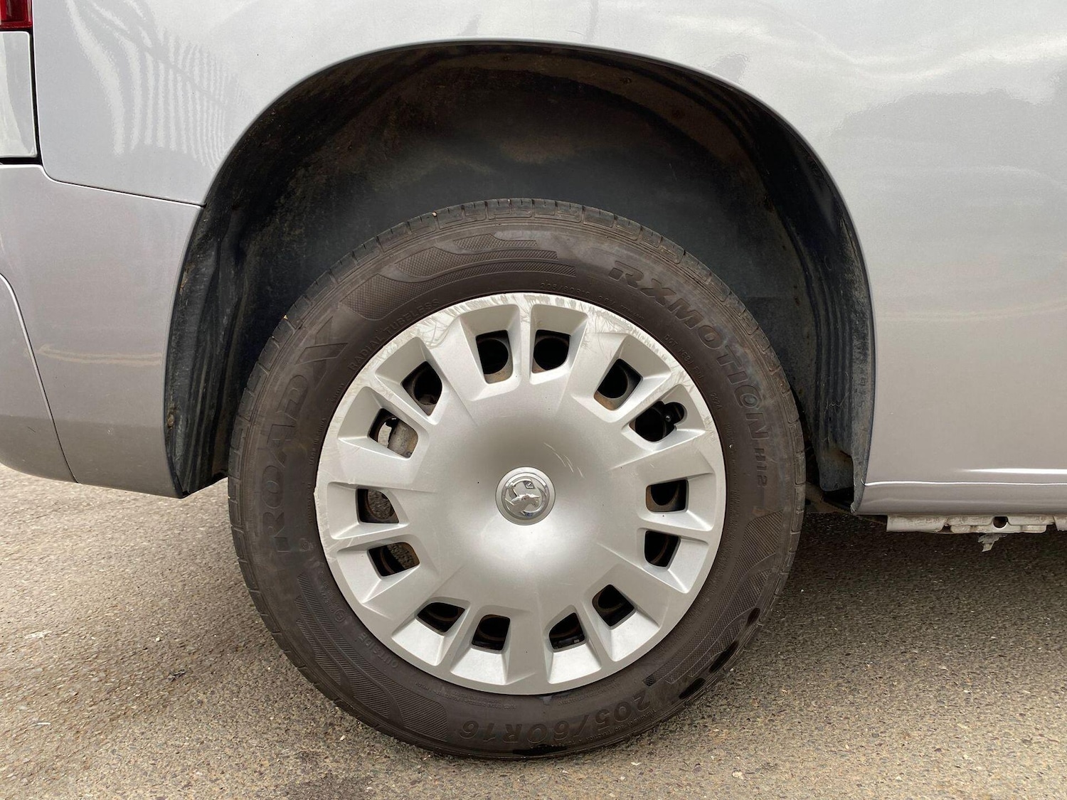 Vehicle 29