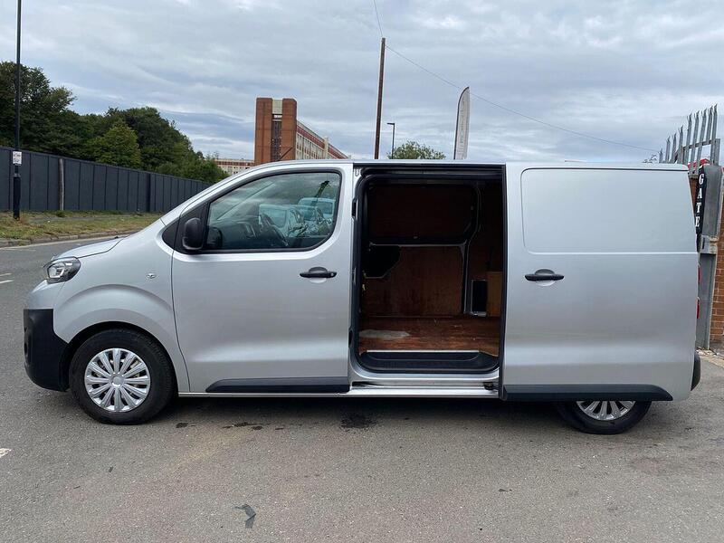 Used Peugeot Expert 2017 for sale - 75981552: Photo 11