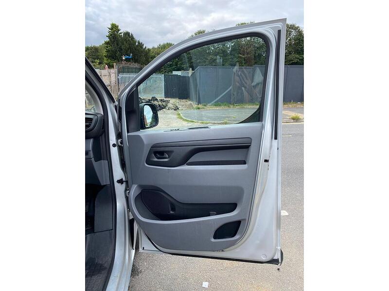 Used Peugeot Expert 2017 for sale - 75981552: Photo 24