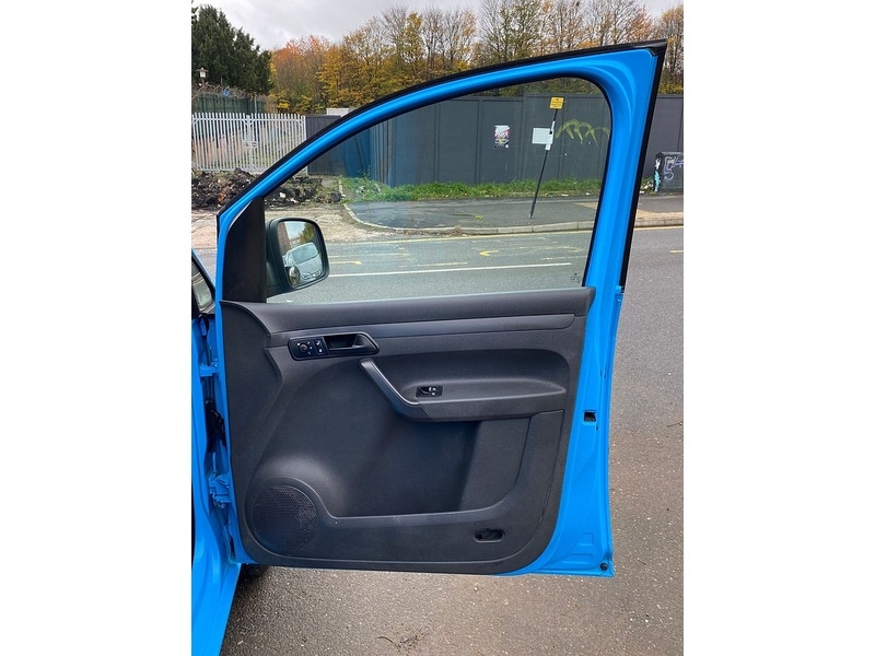 Used Volkswagen Caddy Maxi 2013 for sale - 76547370: Photo 22