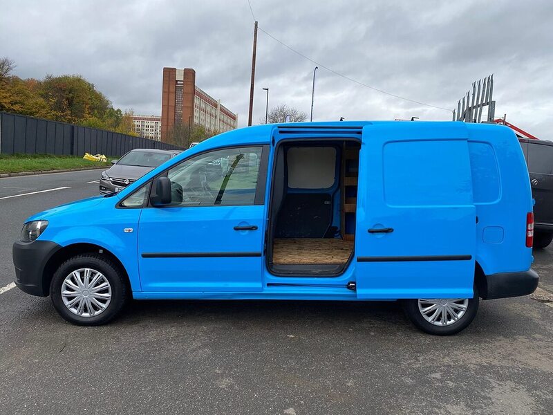 Used Volkswagen Caddy Maxi 2013 for sale - 76547370: Photo 9