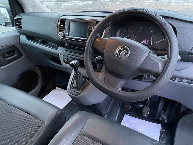 Used Vauxhall Vivaro 2019 for sale - 77172724: Photo 16