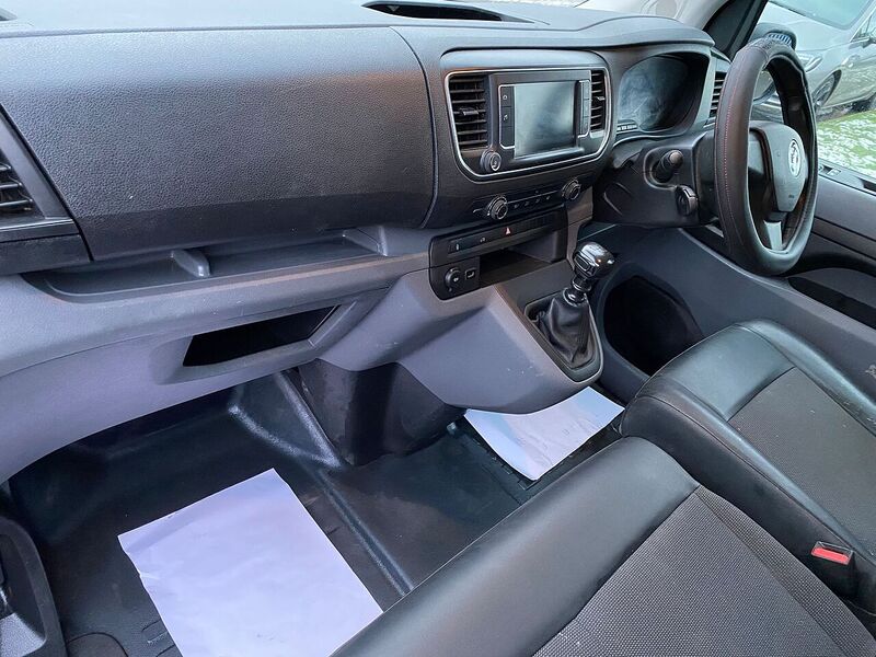 Used Vauxhall Vivaro 2019 for sale - 77172724: Photo 20