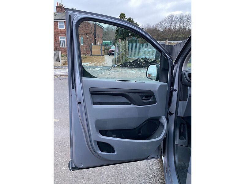 Used Vauxhall Vivaro 2019 for sale - 77172724: Photo 22