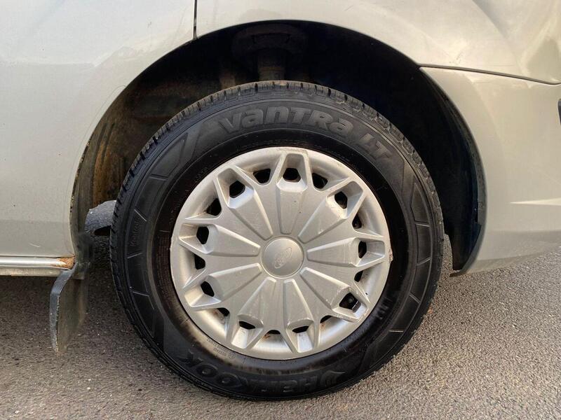 Used Ford Transit Custom 2015 for sale - 76982535: Photo 32