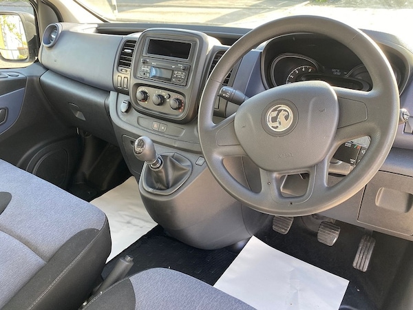 Used Vauxhall Vivaro 2018 for sale - 76206692: Photo 17