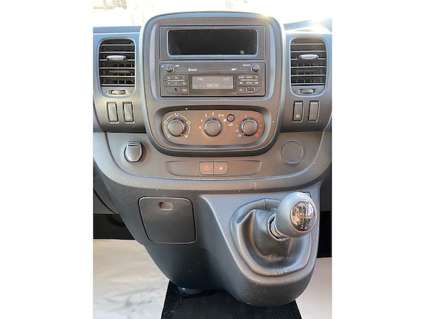 Used Vauxhall Vivaro 2018 for sale - 76206692: Photo 20