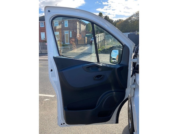 Used Vauxhall Vivaro 2018 for sale - 76206692: Photo 23