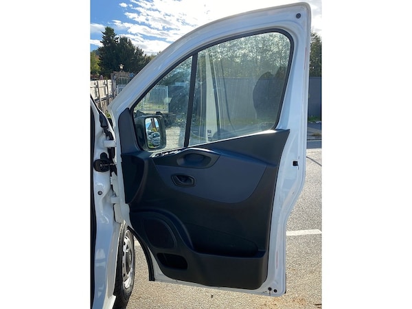 Used Vauxhall Vivaro 2018 for sale - 76206692: Photo 24