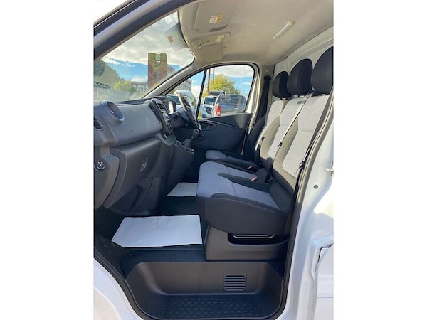Used Vauxhall Vivaro 2018 for sale - 76206692: Photo 25